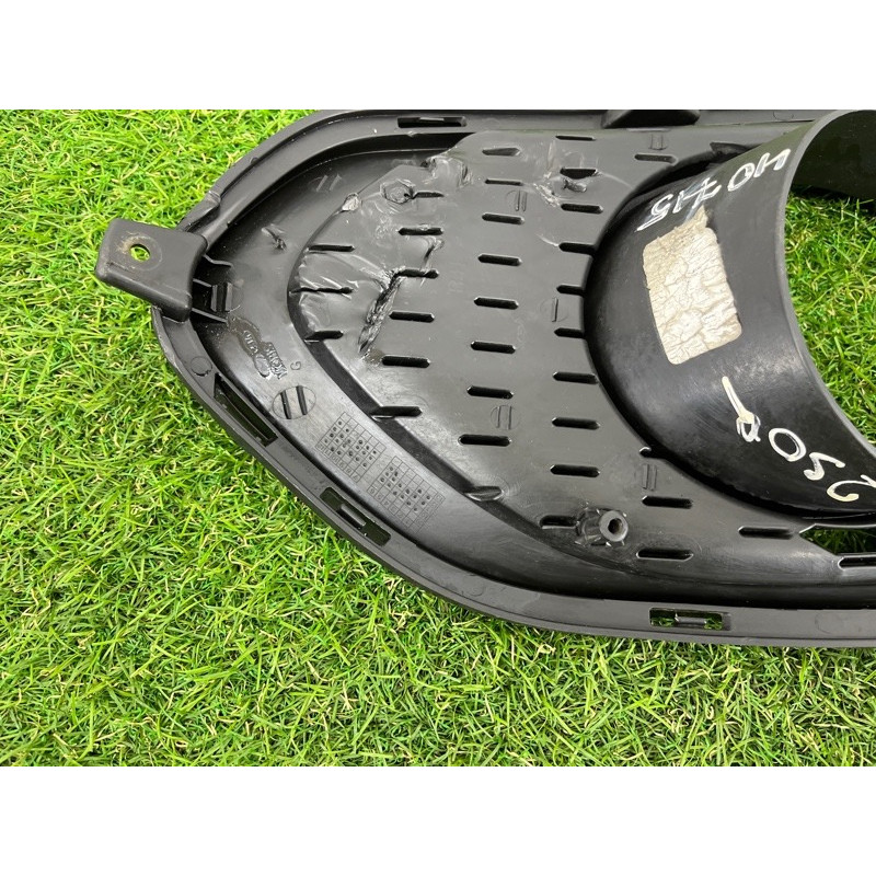 Решетка бампера (кузов и элементы) KIA Sorento UM 2013 2.4