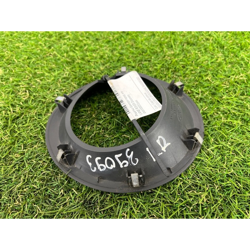 Решетка бампера (кузов и элементы) Land Rover Discovery 3 2009 dxb500051xxx