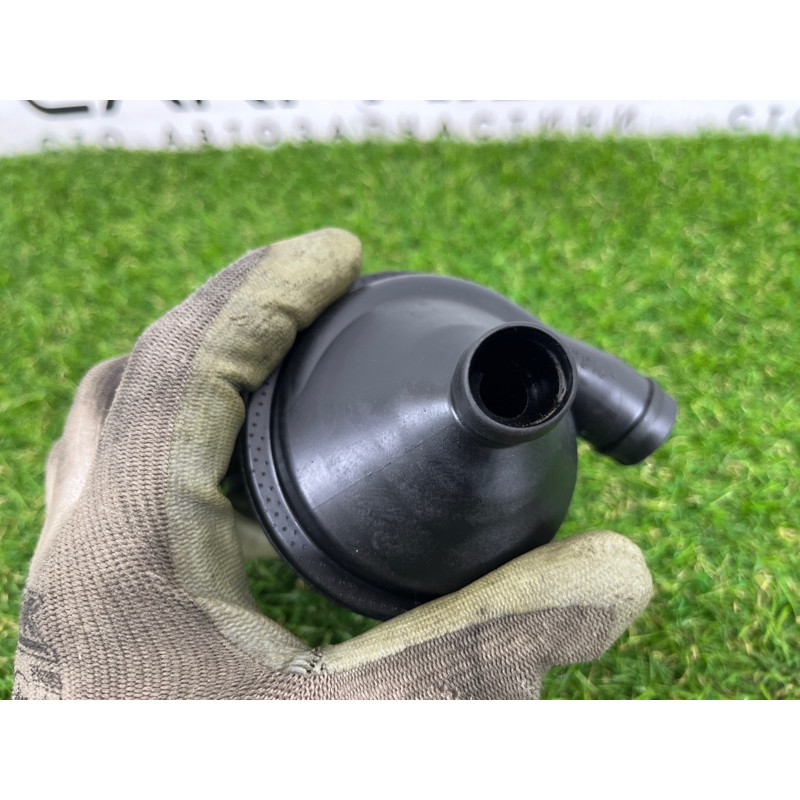 Клапан вентиляции картерных газов (двигатель и элементы) BMW 3-series E90 2006 N46B20 7503519