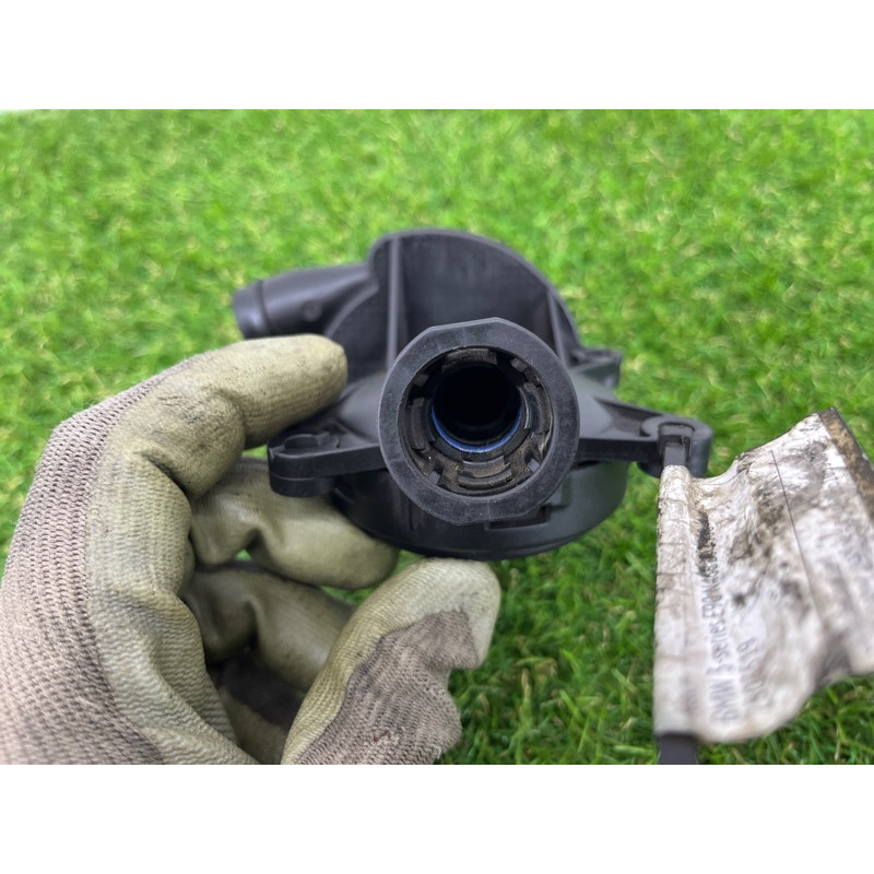 Клапан вентиляции картерных газов (двигатель и элементы) BMW 3-series E90 2006 N46B20 7503519