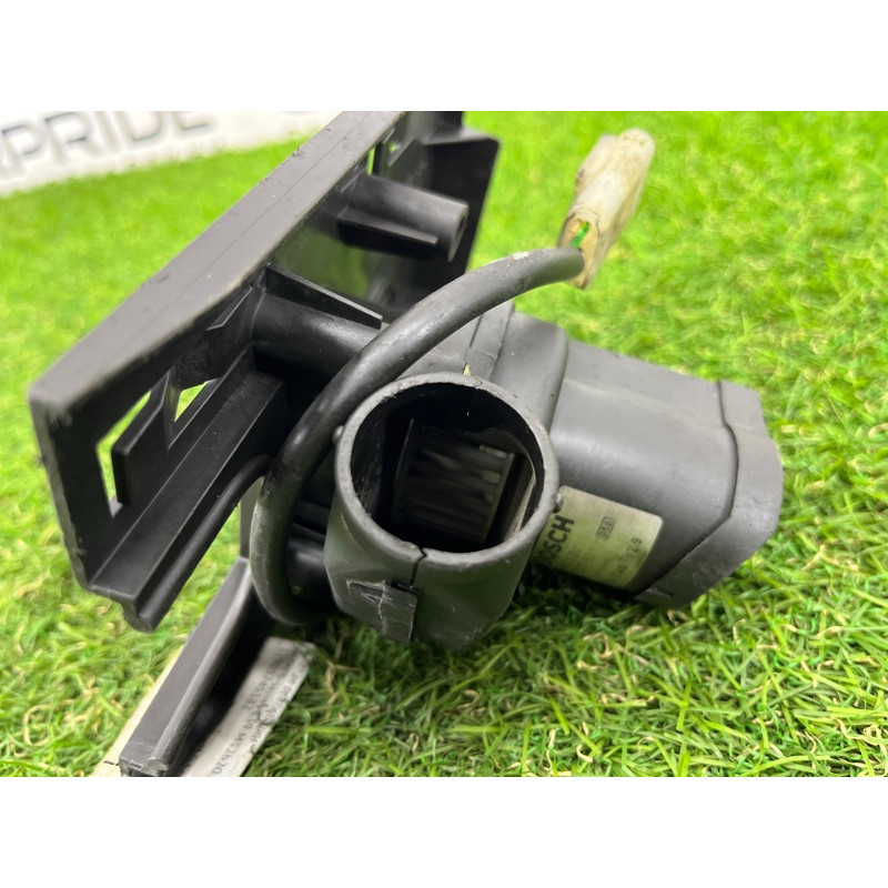 Клапан вентиляции (кузов и элементы) BMW 5-series E39 12901745182