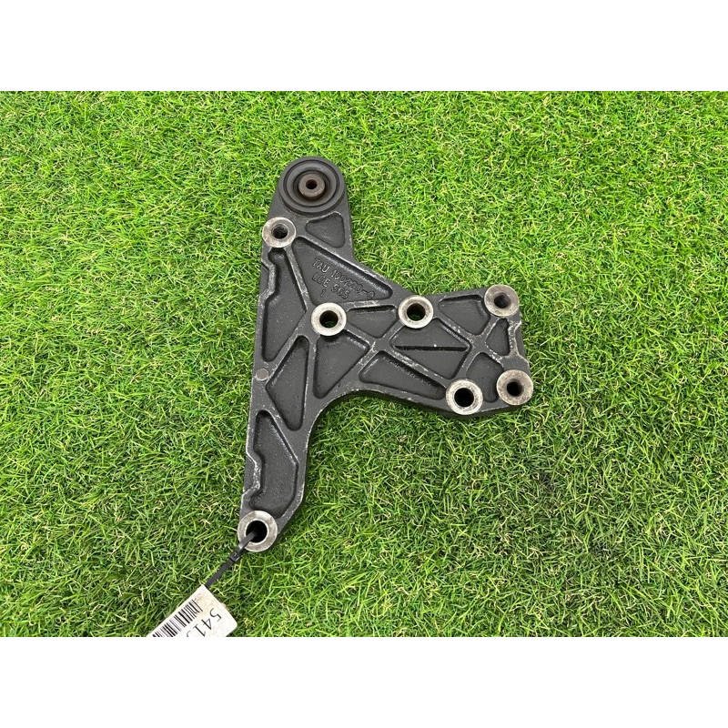 Кронштейн редуктора (трансмиссия) Land Rover Freelander L314 1.8B tau1002200