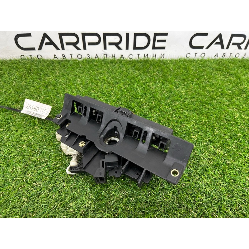 Замок багажника (кузов и элементы) AUDI A6 C5 2001 2.5 AKE 8D9827565h