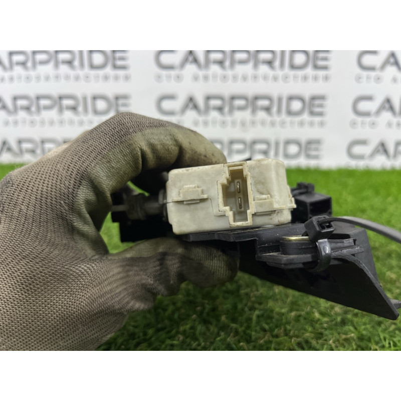 Замок багажника (кузов и элементы) AUDI A6 C5 2001 2.5 AKE 8D9827565h