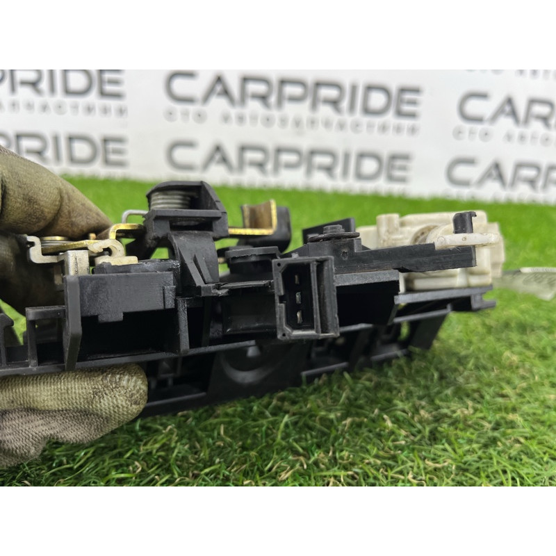 Замок багажника (кузов и элементы) AUDI A6 C5 2001 2.5 AKE 8D9827565h