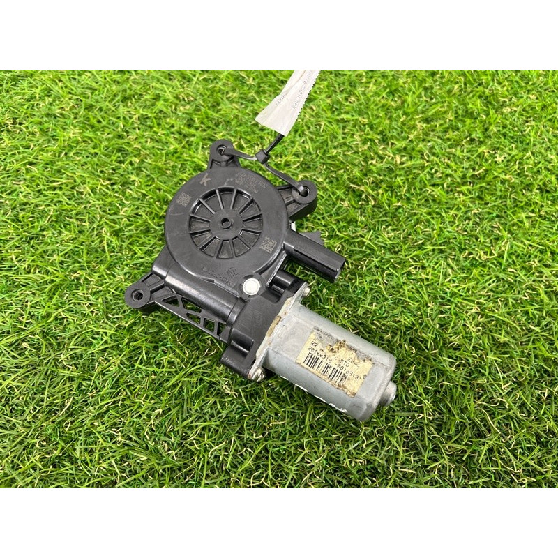 Мотор стеклоподъемника (электрика) Chevrolet Malibu 9 84198850