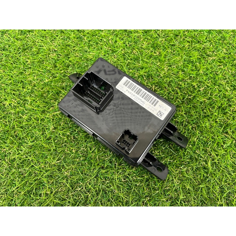 Блок управления климат-контролем (электрика / блок управления) Jeep Cherokee Trailhawk 2014 2.4 68103285AG