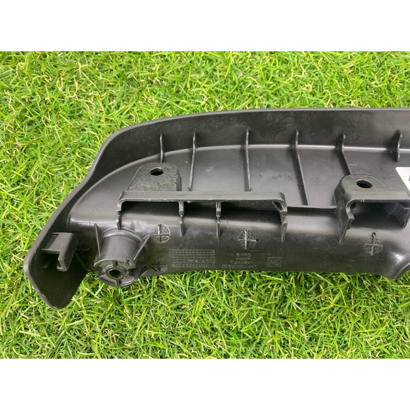 Накладка сидіння (салон) Cadillac Xt5 1 2016 3.6 13507209