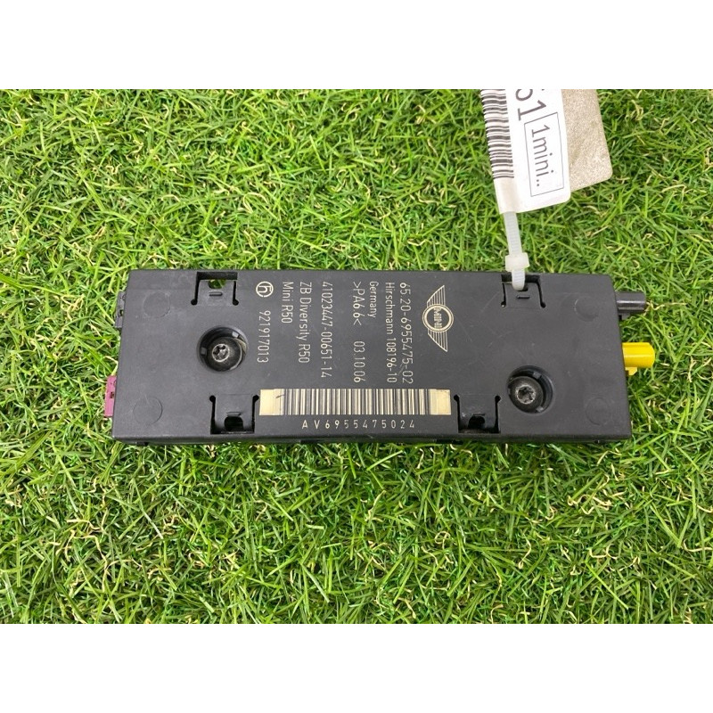 Усилитель антенны (электрика) Mini Cooper R53 S R53 2006 1.6 65206955475