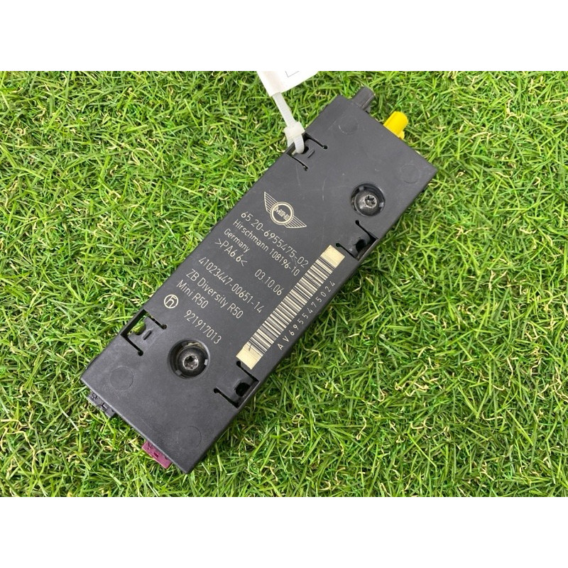 Усилитель антенны (электрика) Mini Cooper R53 S R53 2006 1.6 65206955475