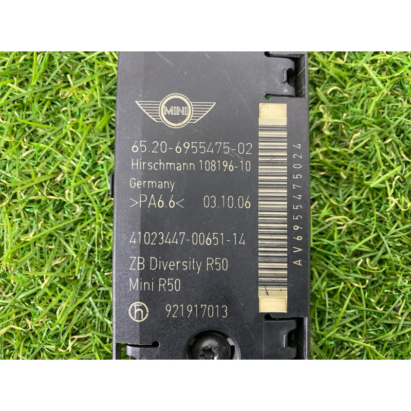 Усилитель антенны (электрика) Mini Cooper R53 S R53 2006 1.6 65206955475