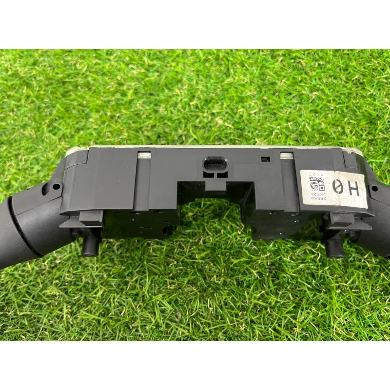 Блок підрульових перемикачів (електрика) Infiniti G35 V35 25560jk60a