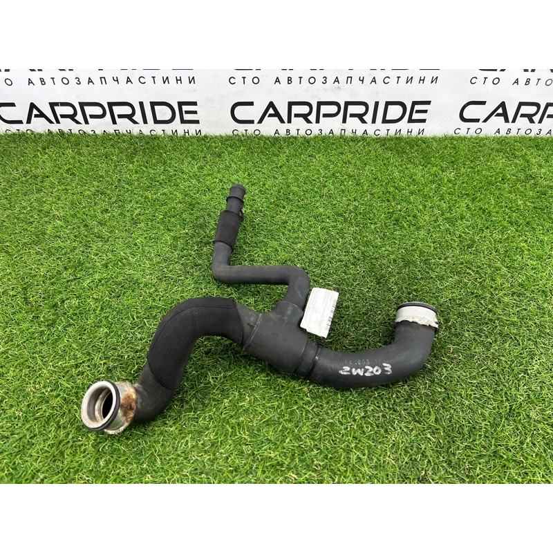 Патрубок (система охлаждения) Mercedes-Benz C-class W203 2007 3.0 a2035015982