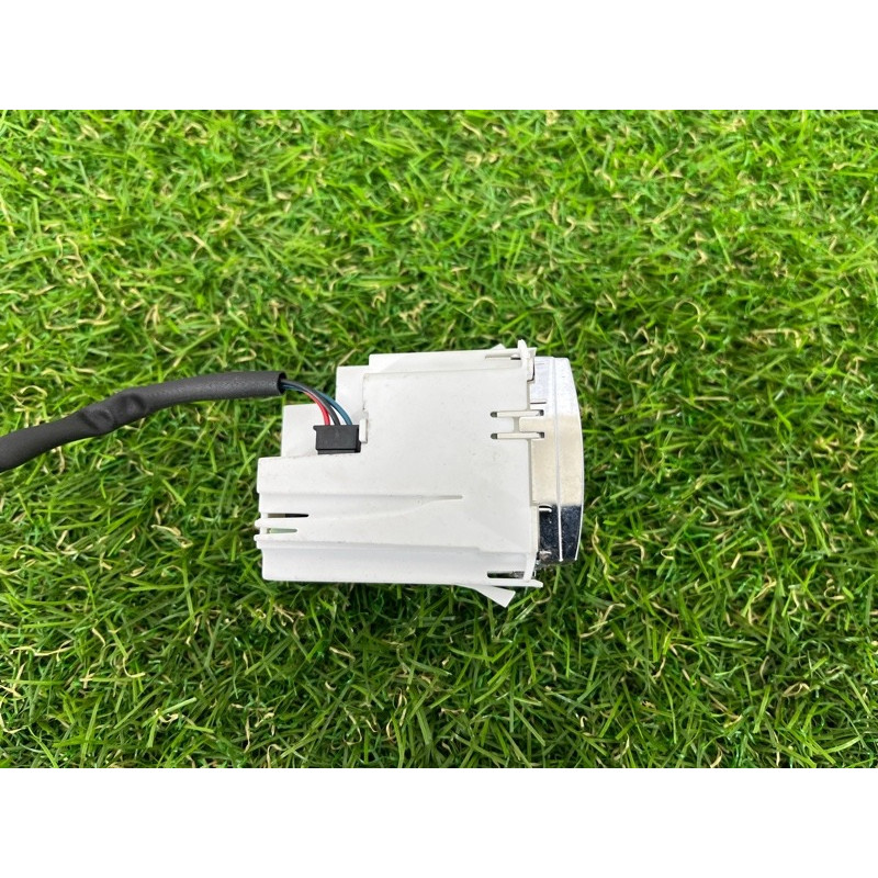 Часы (электрика) Mercedes-Benz S-class W221 a2218270370