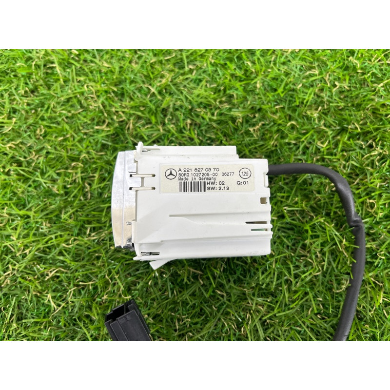 Часы (электрика) Mercedes-Benz S-class W221 a2218270370