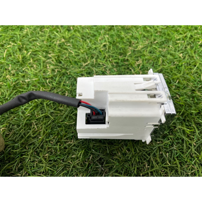 Часы (электрика) Mercedes-Benz S-class W221 a2218270370