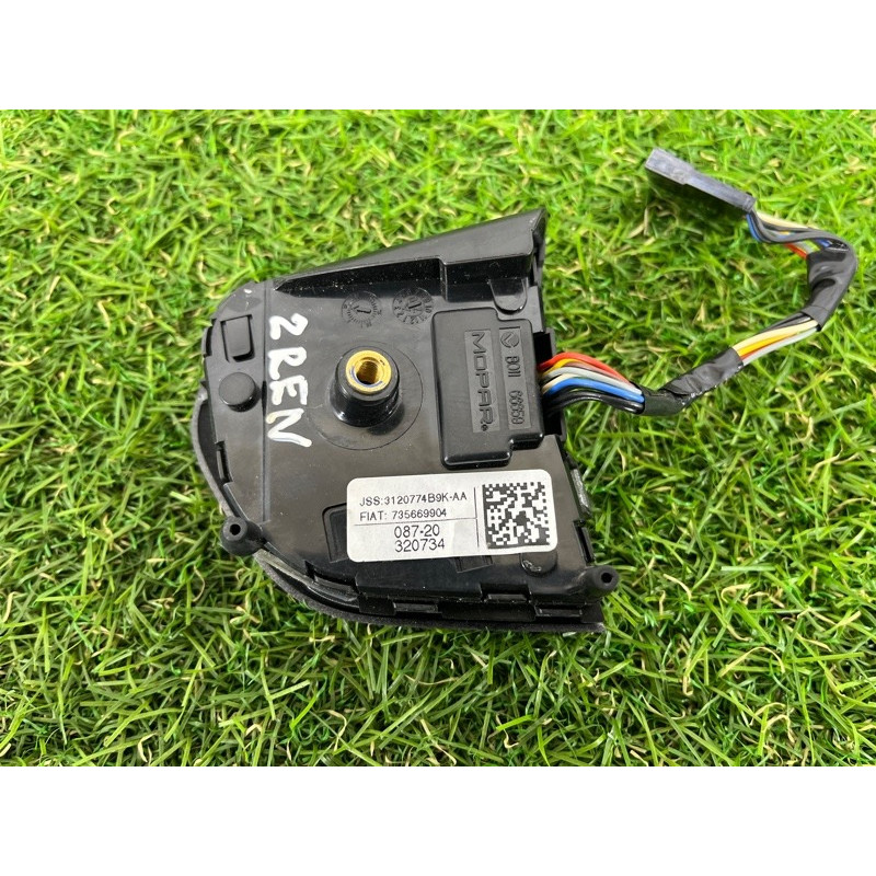 Кнопки руля (электрика / кнопки) Jeep Renegade BU 2020 2.4 5UX06LS5AA