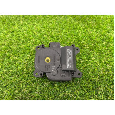 Привод заслонки отопителя