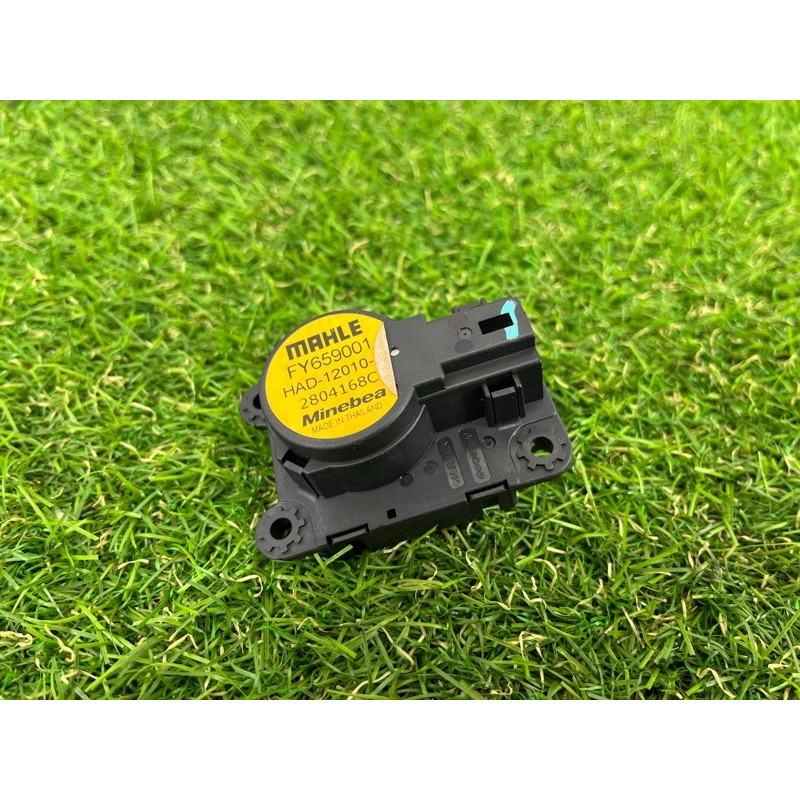 Привод заслонки отопителя (отопление и кондиционирование) Cadillac Xt5 1 2016 3.6 fy659001