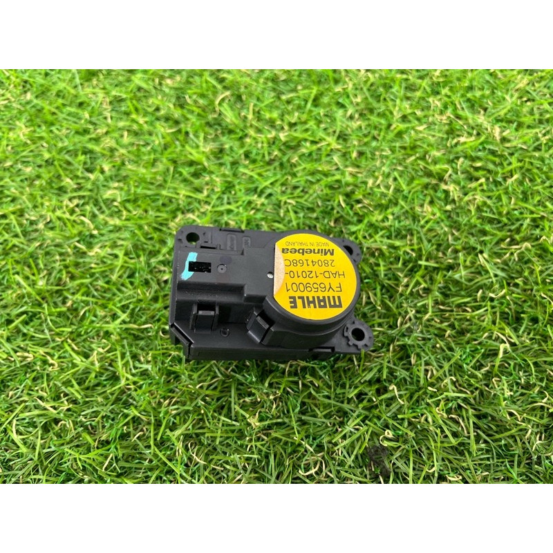 Привод заслонки отопителя (отопление и кондиционирование) Cadillac Xt5 1 2016 3.6 fy659001