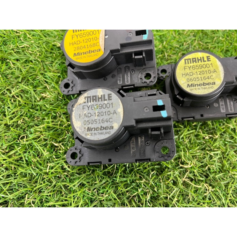 Привод заслонки отопителя (отопление и кондиционирование) Cadillac Xt5 1 2016 3.6 fy659001