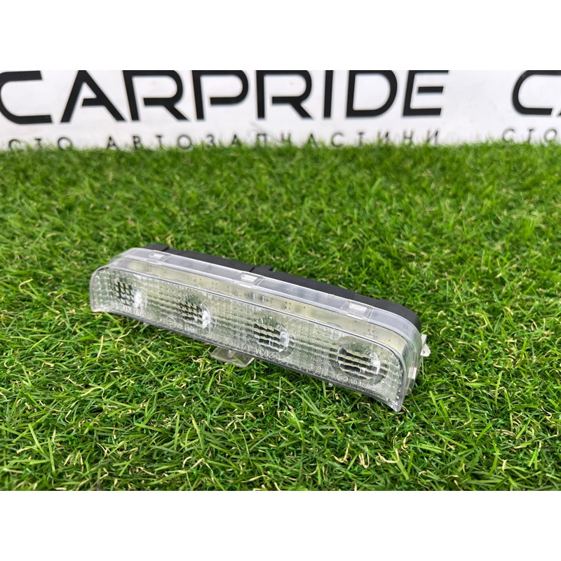 Повторитель стоп сигнала (оптика) Subaru Impreza WRX 2019 vc02137