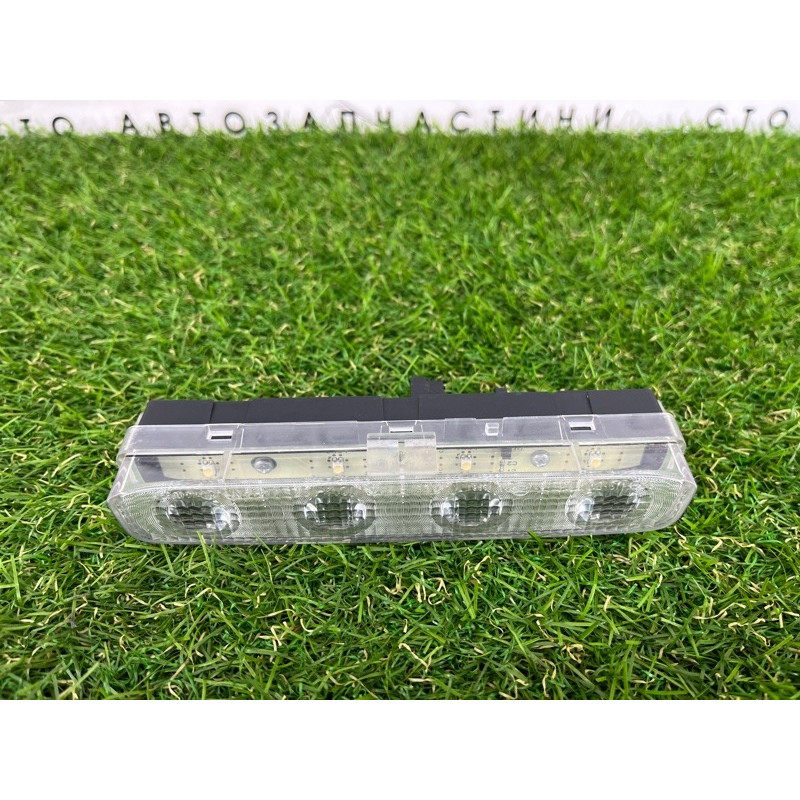 Повторитель стоп сигнала (оптика) Subaru Impreza WRX 2019 vc02137