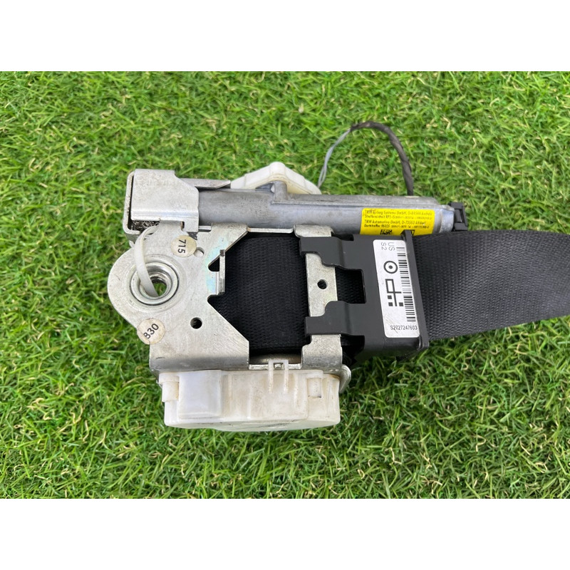 Ремінь безпеки (airbag/безопасность) BMW 3-series F30 2014 N20B20 72117272476