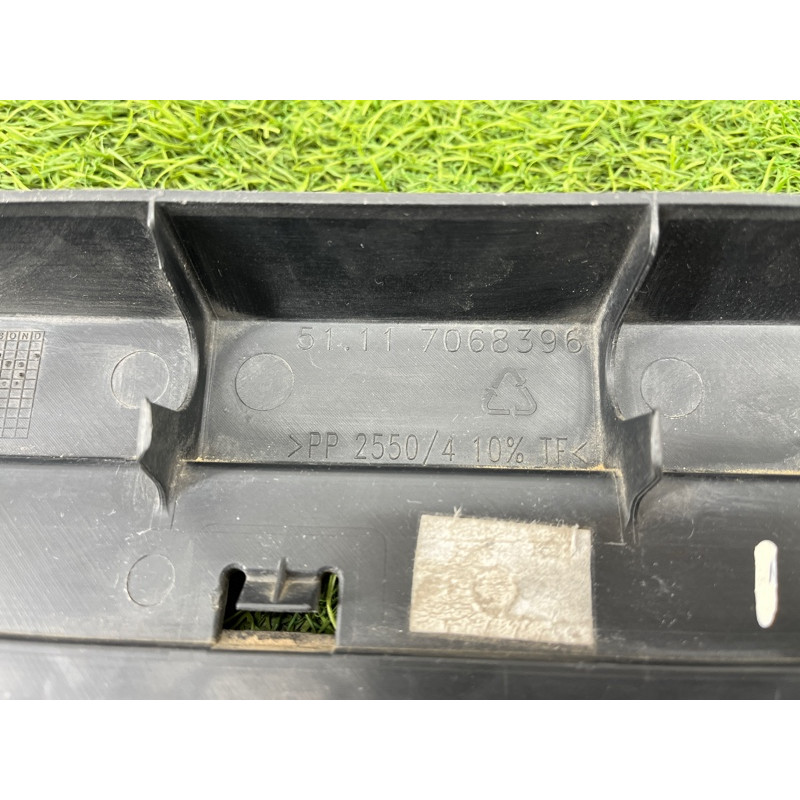 Решетка бампера (кузов и элементы) Mini Cooper R53 S R53 2006 1.6 51117068396