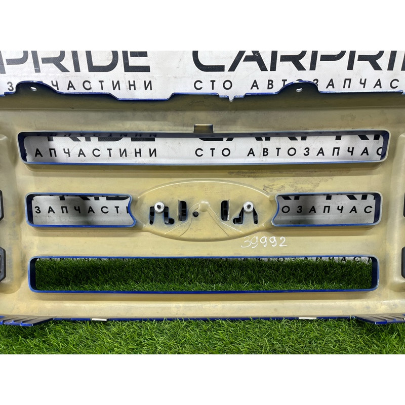 Решетка радиатора (наружные элементы кузова) Ford Ranger 3 6l548200