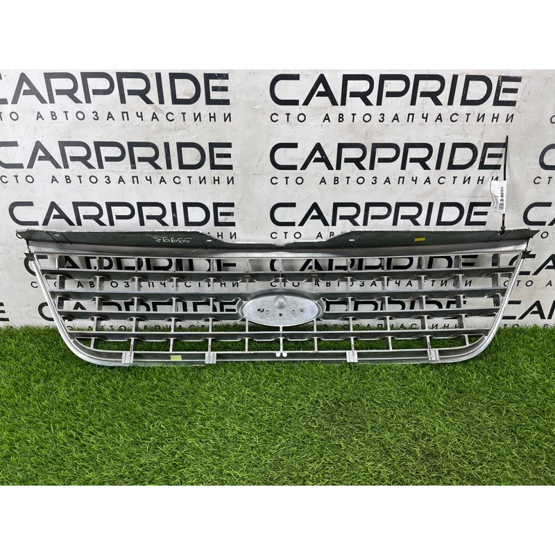 Решетка радиатора (наружные элементы кузова) FORD Explorer MK5 2017 3.7 3l248200b