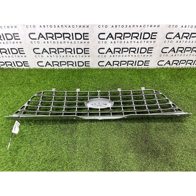 Решетка радиатора (наружные элементы кузова) FORD Explorer MK5 2017 3.7 3l248200b