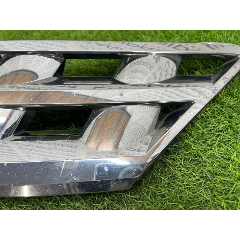 Решетка радиатора (наружные элементы кузова) Nissan Murano Z50 62310ca000