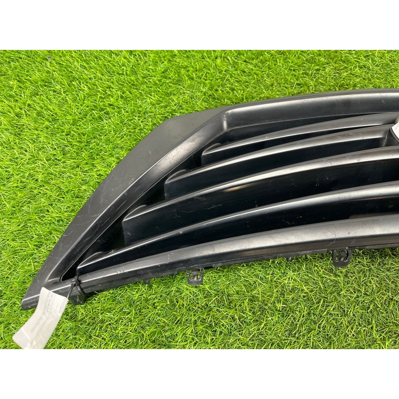 Решетка радиатора (наружные элементы кузова) Nissan versa N17 623103ba0a