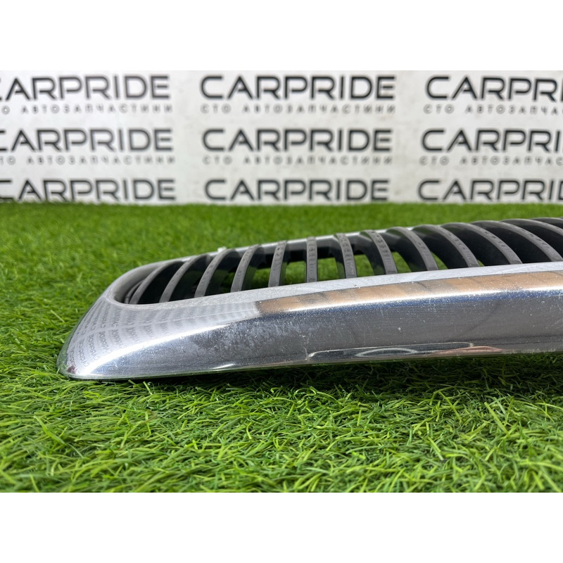 Решітка радіатора (зовнішні елементи кузова) Jaguar XJ XJ8 2000 bpcs94401