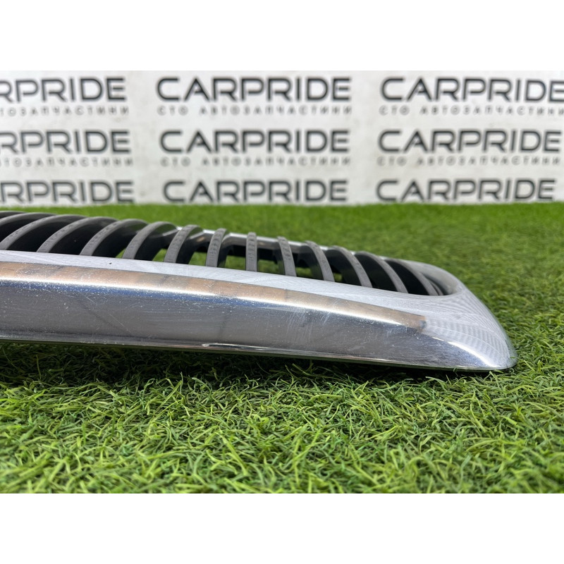 Решітка радіатора (зовнішні елементи кузова) Jaguar XJ XJ8 2000 bpcs94401