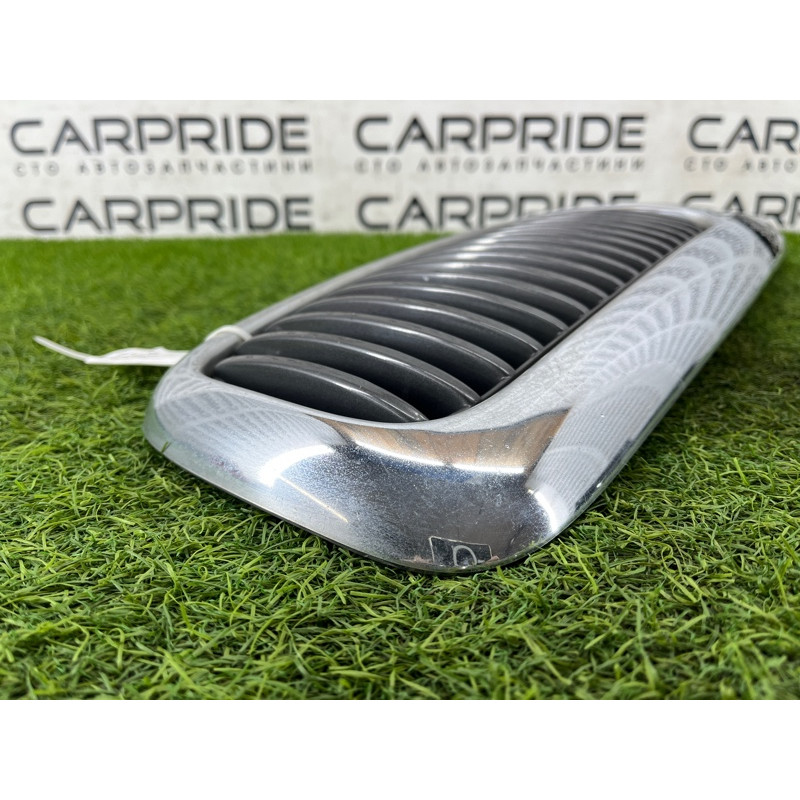 Решітка радіатора (зовнішні елементи кузова) Jaguar XJ XJ8 2000 bpcs94401