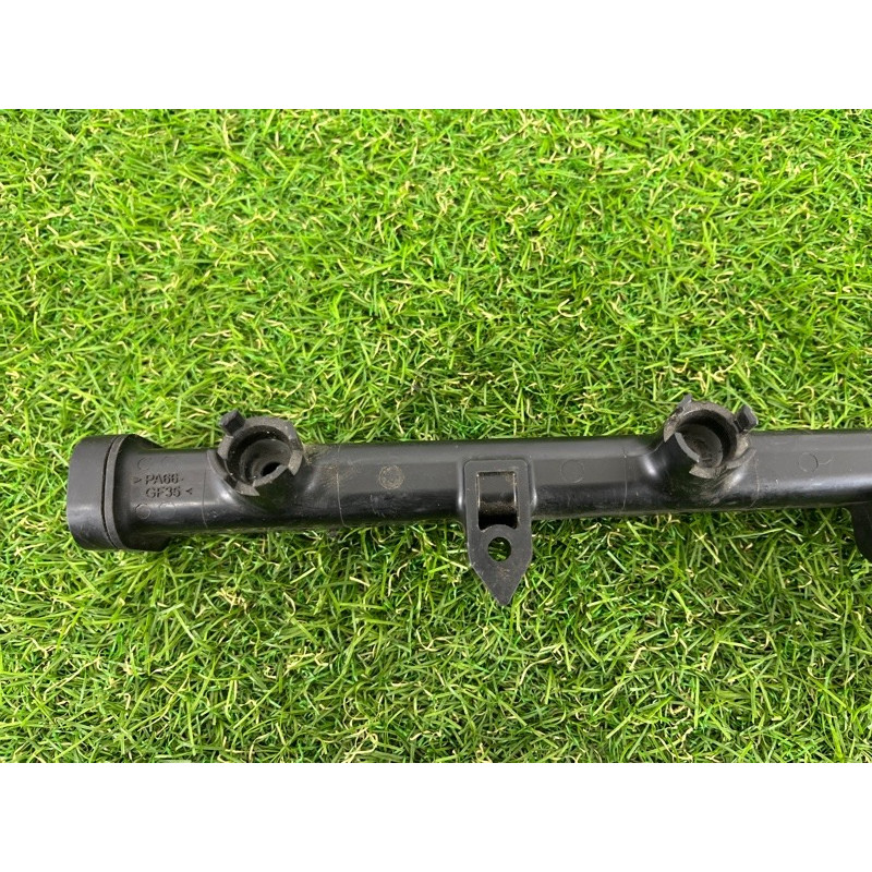 Топливная рампа (топливная система) Dodge Journey SXT 2013 3.6 05184079ad