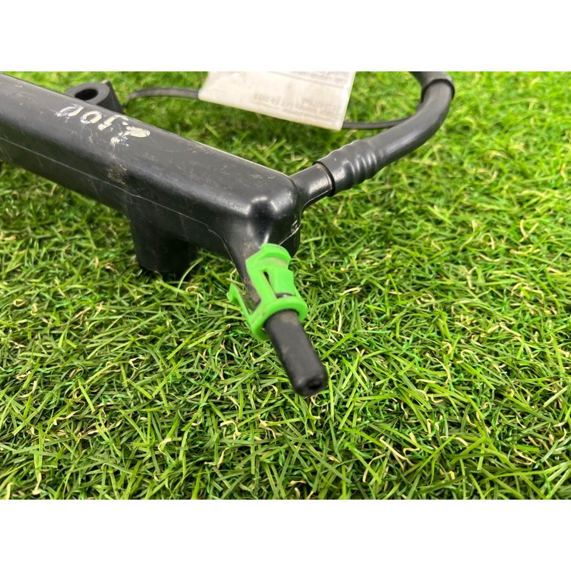 Топливная рампа (топливная система) Dodge Journey SXT 2013 3.6 05184079ad