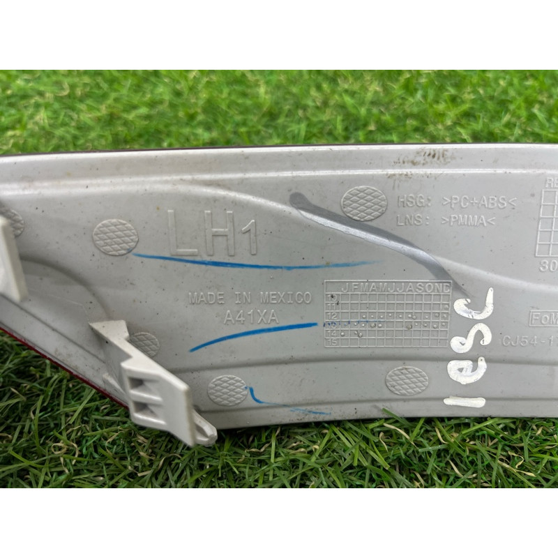 Катафот бампера (кузов и элементы) FORD ESCAPE MK3 2014 1.6 cj5417e847aa