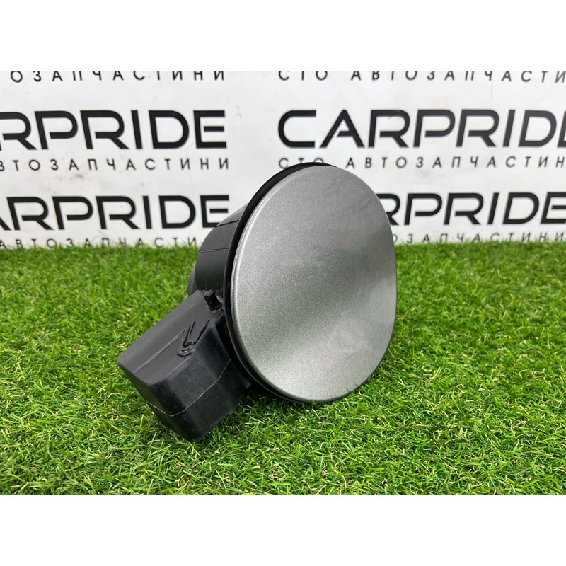 Лючок топливного бака (кузов и элементы) KIA Sorento UM 2013 2.4 695131u000