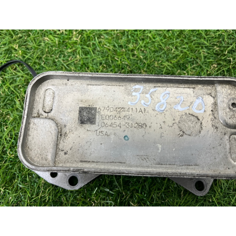 Теплообменник масляного фильтра (двигатель и элементы) Jeep Cherokee KL 2014 3.2 6790424411a1