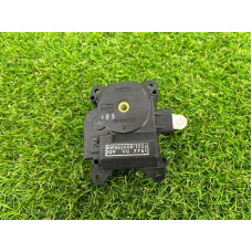 Привод заслонки отопителя