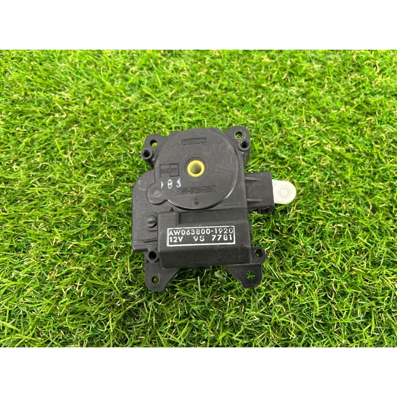 Привод заслонки отопителя (отопление и кондиционирование) Subaru Outback BS 2016 2.5 aw0638001920