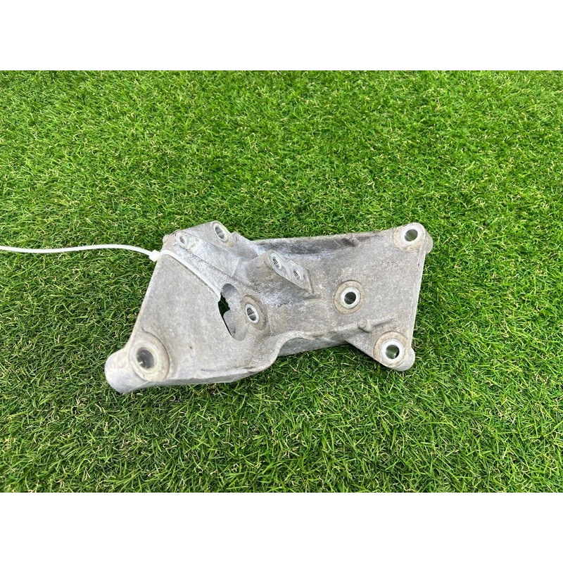 Кронштейн раздатки (трансмиссия) RENAULT Koleos HY 2008 2.0 30441JG200