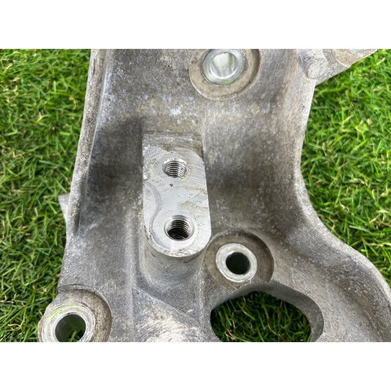 Кронштейн раздатки (трансмиссия) RENAULT Koleos HY 2008 2.0 30441JG200