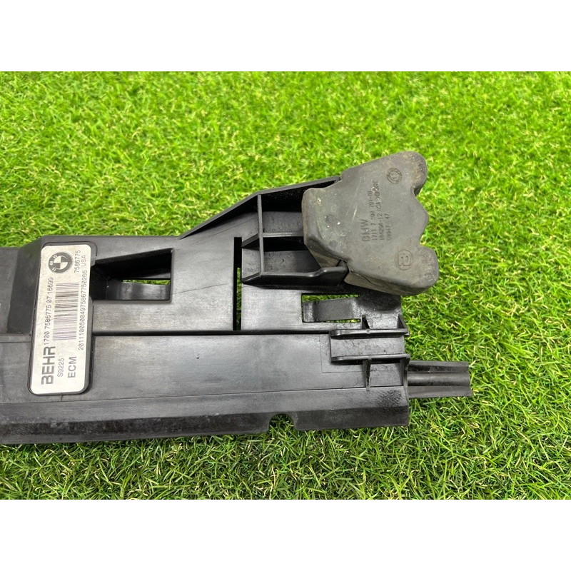 Рамка радиатора (кузов и элементы) BMW X5 E70 2011 3.0 N57 17118572188