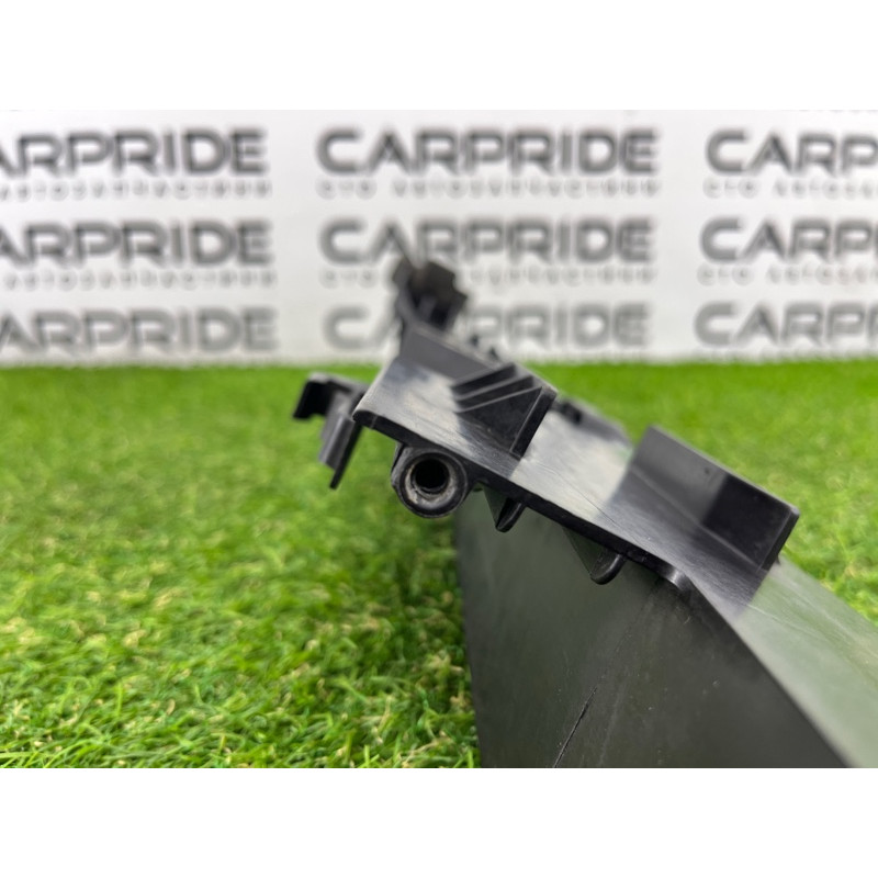 Рамка радиатора (кузов и элементы) BMW X5 E70 2011 3.0 N57 17118572188