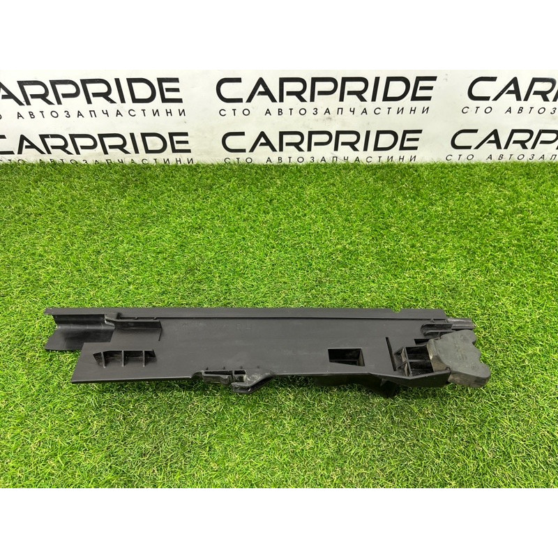 Рамка радиатора (кузов и элементы) BMW X5 E70 2011 3.0 N57 17118572189