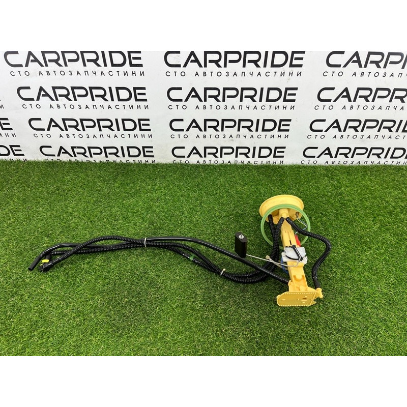 Датчик уровня топлива (электрика / датчики) BMW X5 E70 2011 3.0 N57 16117494926